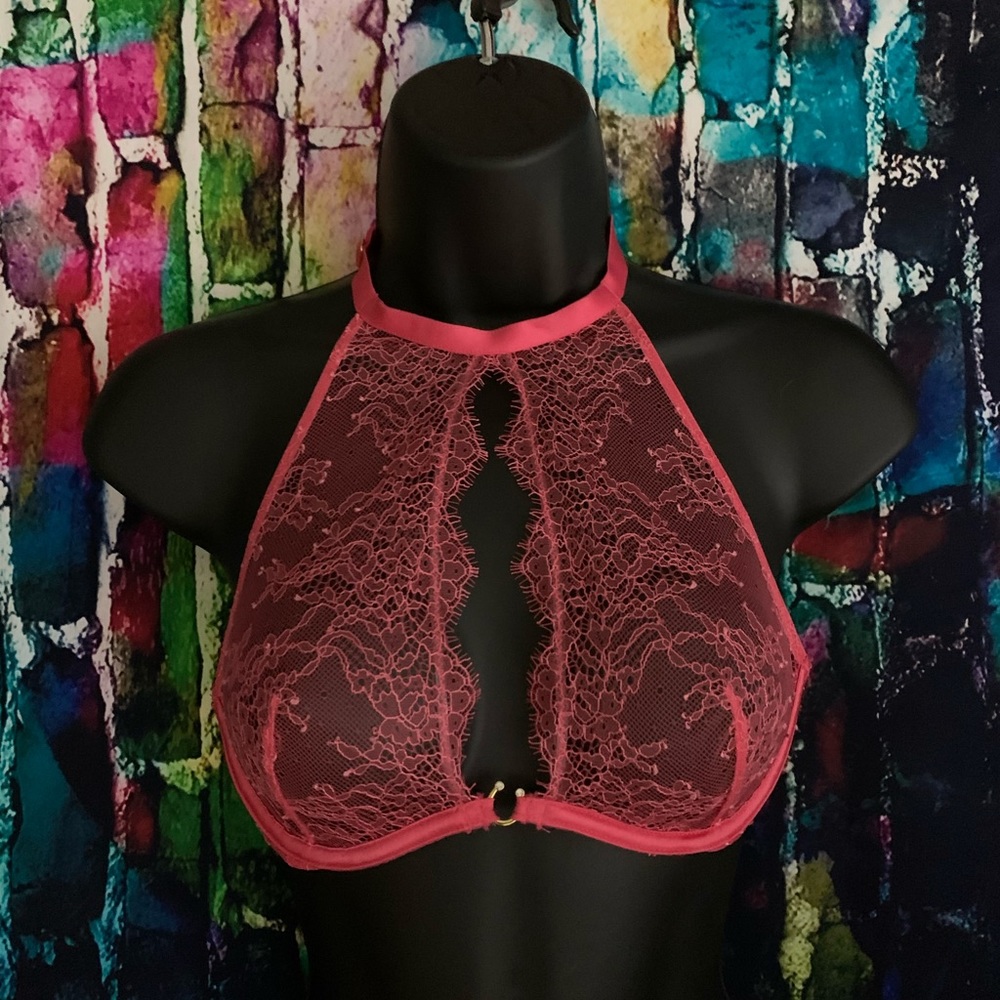 NWOT Victorias Secret 32B Bra